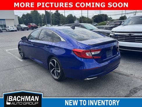 Used 2022 Honda Accord Sport image 4