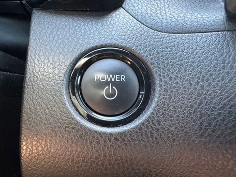 Used 2025 Toyota Camry SE w/ Convenience Package FWD image 20