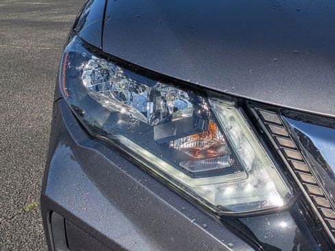 Used 2019 Nissan Rogue S w/ Special Edition Package image 12