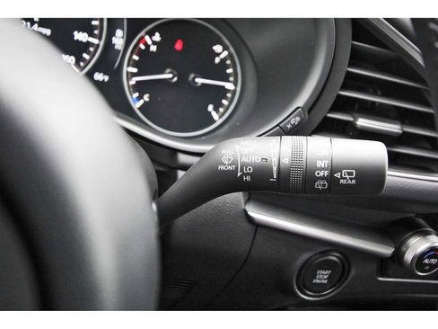 Certified 2025 MAZDA MAZDA3 s Sport w/ Appearance Package image 16