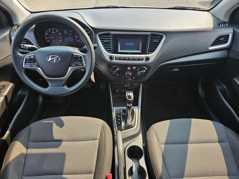 Used 2020 Hyundai Accent SE FWD image 19