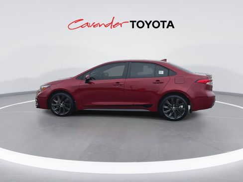 Certified 2025 Toyota Corolla SE FWD image 5