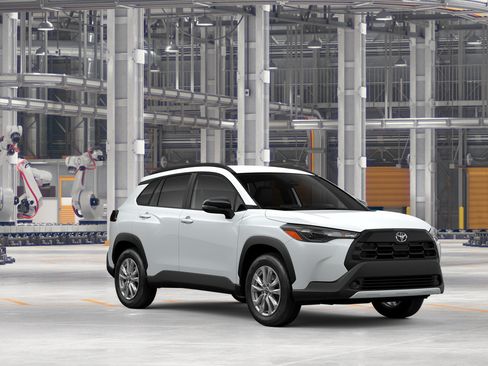 New 2026 Toyota Corolla Cross LE w/ Moonroof Package AWD/4WD image 15