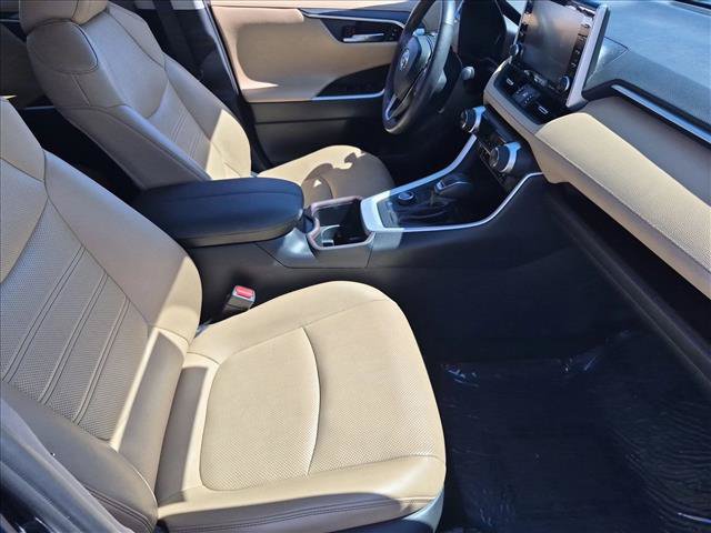 Used 2022 Toyota RAV4 Limited AWD/4WD image 20