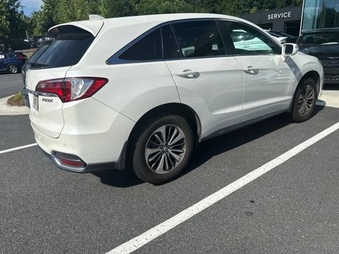 Used 2017 Acura RDX FWD w/ Advance Package image 3