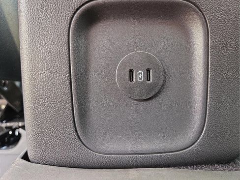 New 2025 Ford Escape ST-Line w/ Equipment Group 301A image 13