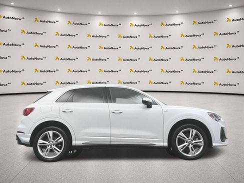 Used 2020 Audi Q3 2.0T Premium Plus w/ Premium Plus Package AWD/4WD image 45