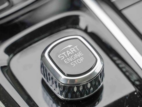 Used 2024 Volvo S60 T8 Plus w/ Climate Package image 19