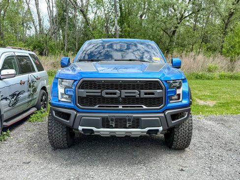 Used 2019 Ford F150 Raptor w/ Equipment Group 802A Luxury AWD/4WD image 2