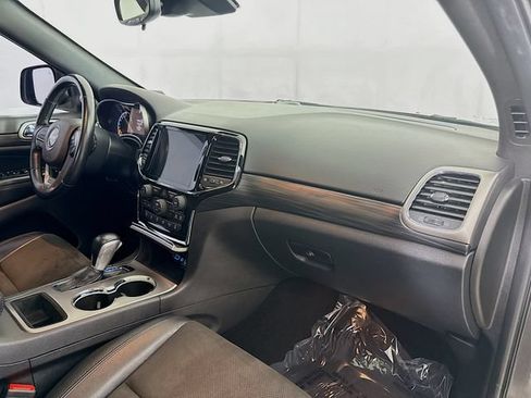 Used 2021 Jeep Grand Cherokee Laredo X AWD/4WD image 28