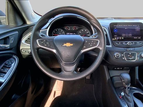 Used 2021 Chevrolet Malibu LS FWD image 6