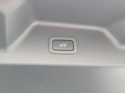 Used 2021 Land Rover Range Rover Westminster Edition image 13