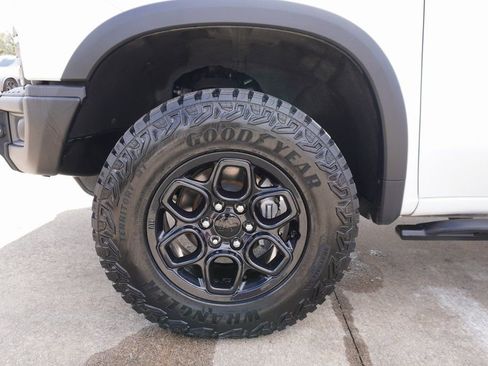 Used 2023 Chevrolet Silverado 1500 ZR2 w/ ZR2 Bison Edition image 29