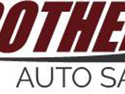 Used 2022 Toyota RAV4 XLE AWD/4WD image 2