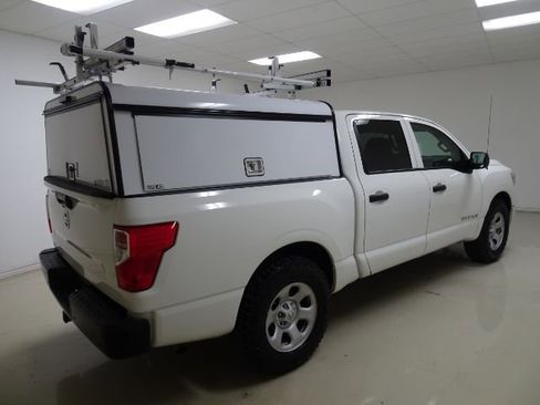 Used 2021 Nissan Titan S w/ S Utility Package image 6