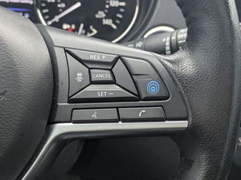 Used 2021 Nissan Rogue Sport SL w/ Premium Package FWD image 24