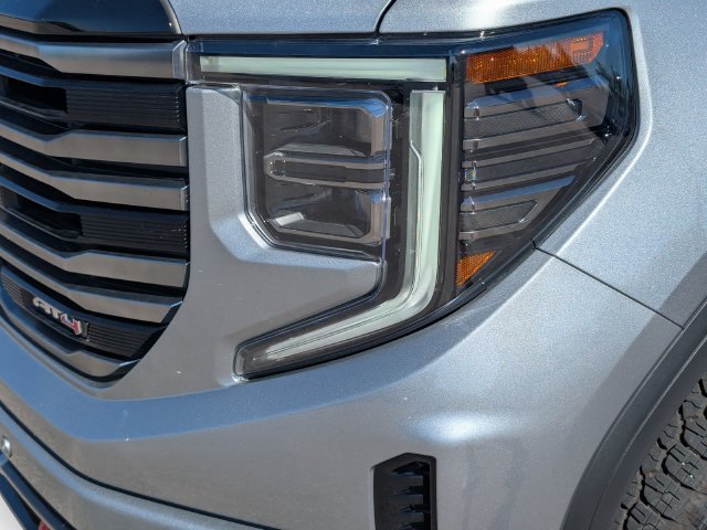 Used 2026 GMC Sierra 1500 AT4 w/ AT4 Premium Package AWD/4WD image 9