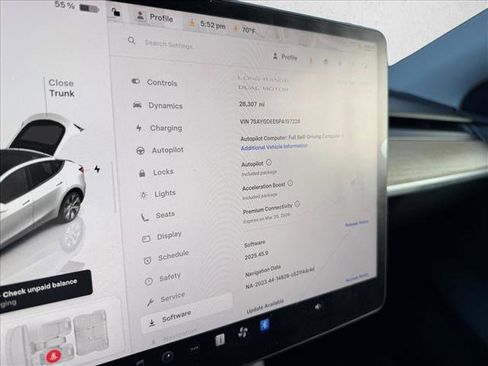 Used 2023 Tesla Model Y Long Range image 19