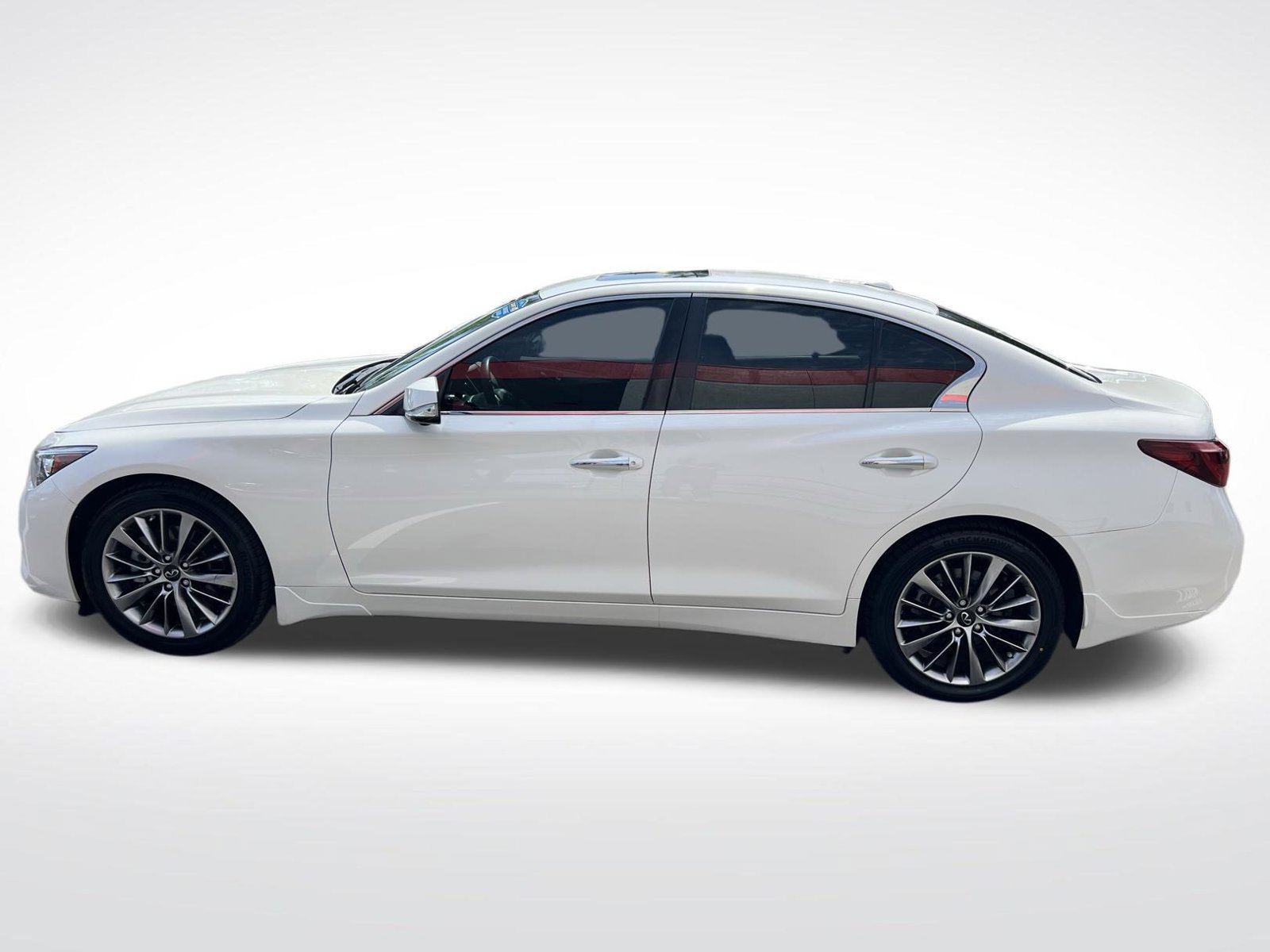 Used 2023 INFINITI Q50 Luxe w/ Cargo Package AWD/4WD image 5