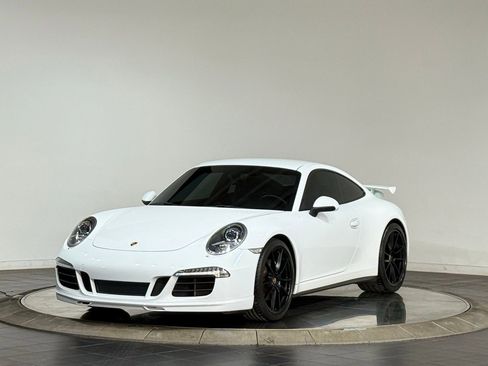 Used 2014 Porsche 911 Carrera 4S image 5