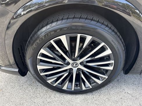 Certified 2024 Lexus RX 350 Premium Plus image 10
