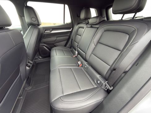 New 2026 GMC Terrain Elevation image 20