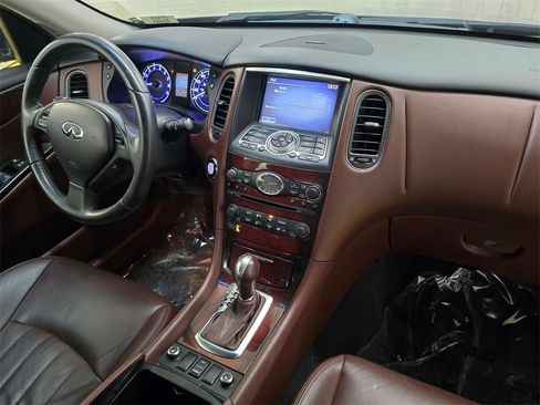 Used 2014 INFINITI QX50 Journey w/ Premium Package image 10