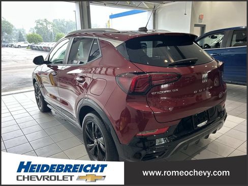 Used 2024 Buick Encore GX Sport Touring FWD image 5