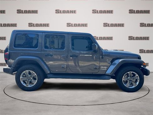 Used 2022 Jeep Wrangler Unlimited Sahara w/ Cold Weather Group image 6