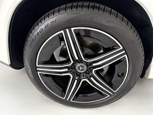 Certified 2024 Mercedes-Benz GLE 580 4MATIC image 32