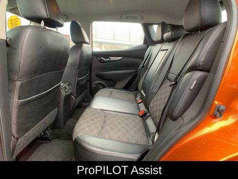 Used 2022 Nissan Rogue Sport SV w/ Technology Package AWD/4WD image 26