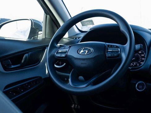 Used 2023 Hyundai Kona SEL image 24