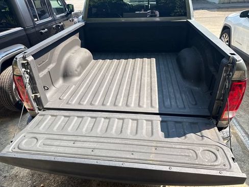 Used 2013 RAM 1500 Big Horn AWD/4WD image 12