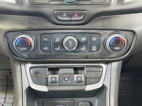 Used 2022 GMC Terrain SLE w/ Driver Convenience Package AWD/4WD image 53