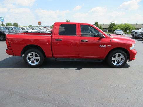 Used 2014 RAM 1500 Express AWD/4WD image 6