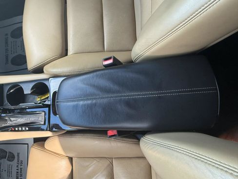 Used 2013 Cadillac XTS Luxury FWD image 20