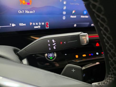 Used 2026 Buick Envision Avenir image 26