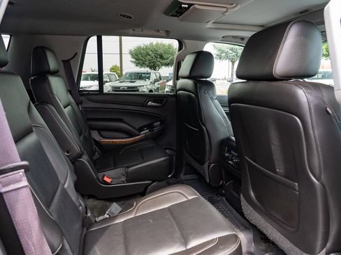 Used 2015 Chevrolet Tahoe LTZ AWD/4WD image 31