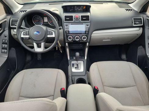 Used 2018 Subaru Forester 2.5i Premium w/ All-Weather Package image 15