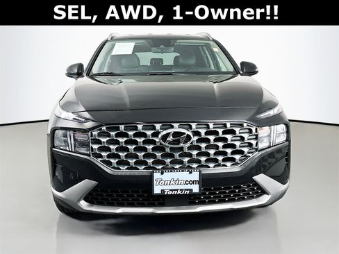 Used 2023 Hyundai Santa Fe SEL image 2