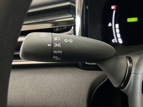 Used 2026 Toyota Camry LE FWD image 38