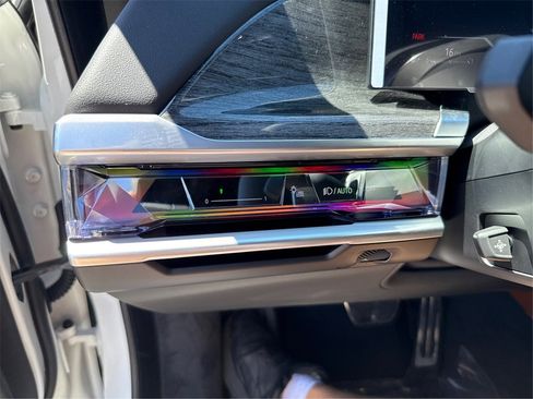 New 2025 BMW 760i xDrive image 24