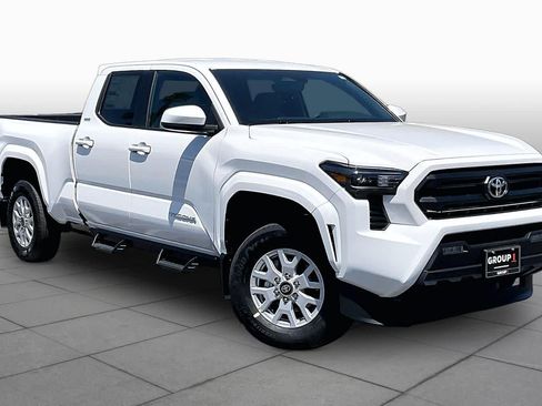 New 2026 Toyota Tacoma SR5 AWD/4WD image 2
