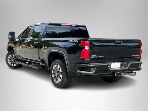 Certified 2024 Chevrolet Silverado 2500 Custom w/ Custom Value Package image 5
