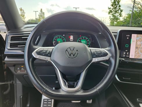 Used 2024 Volkswagen Atlas Cross Sport SEL Premium R-Line AWD/4WD image 28