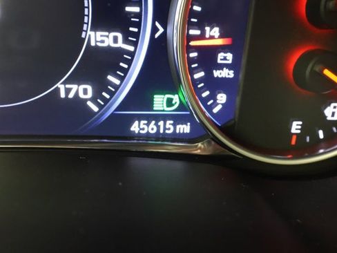 Used 2022 Chevrolet Blazer RS w/ Enhanced Convenience Package image 14