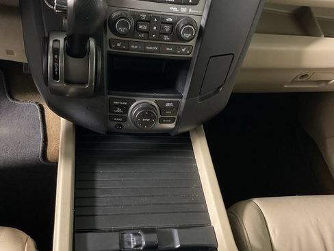 Used 2013 Honda Pilot Touring image 31