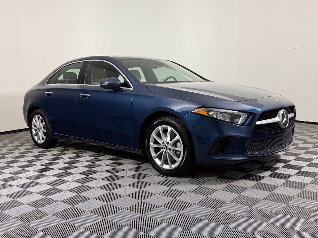 Used 2019 Mercedes-Benz A 220 4MATIC image 9