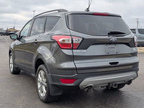 Used 2018 Ford Escape SEL image 5