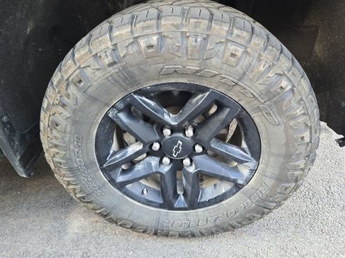 Used 2021 Chevrolet Silverado 1500 Custom Trail Boss w/ Safety Confidence Package image 5